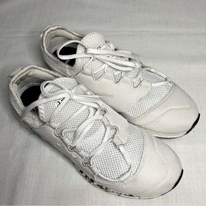 Asics white with asymmetrical laces men’s sneakers - Size 10